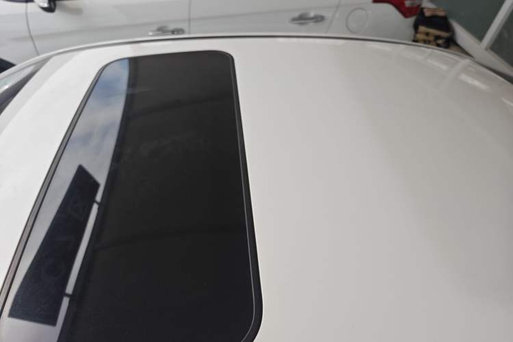 Used Geely Auto Emgrand GL 2017 1.3T DCT Elite Model Roof