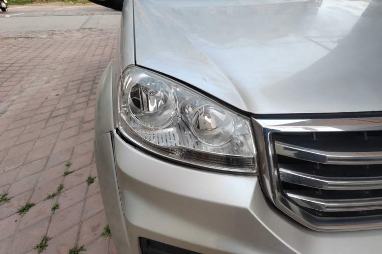 Used Great Wall Wingle 5 2017 2.0T European Version Diesel Two-Wheel Drive Advanced Large Double-Cab GW4D20E
