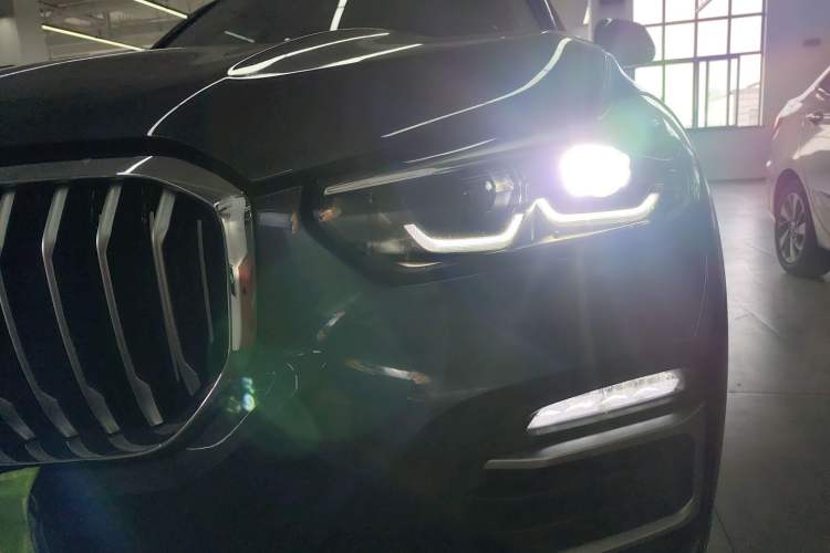 Used BMW X5 2019 xDrive30i X Design Package Left Front Headlight