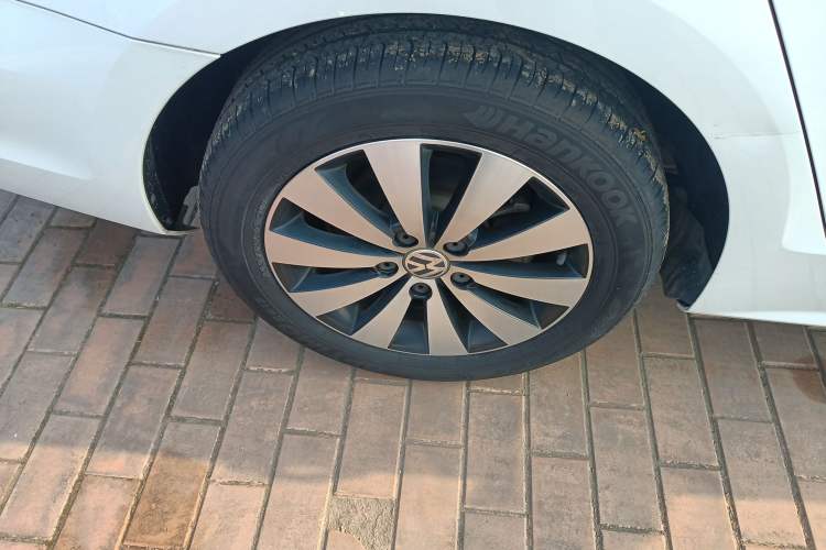 Used Volkswagen Sagitar 2017 1.6L Automatic Comfort Model
