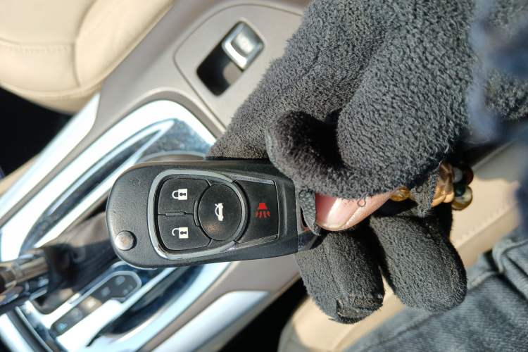 Used Buick Regal 2014 2.0L Elite Fashion Edition