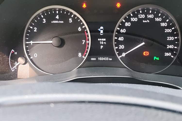 Used Lexus ES 2013 250 Elite Edition Odometer Close Up