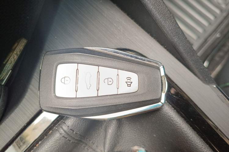 Used Geely Auto Emgrand S 2021 1.4T Manual Comfort Model Vehicle Key