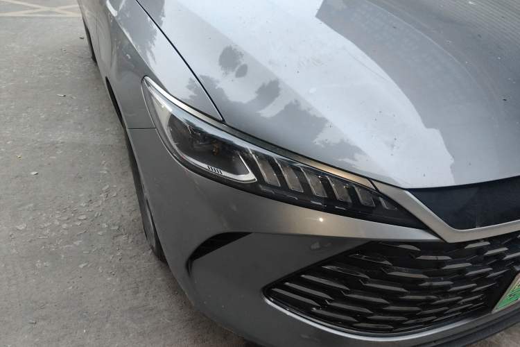 Used BYD Qin PLUS 2025 DM-i Smart Drive 55KM Leading Model
