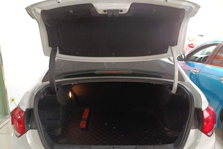 Used Citroen C4L 2015 1.8L Automatic Luxury Edition
