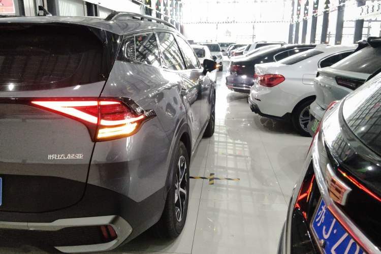 Used Kia Sportage (Chinese Domestic Model) 2023 1.5T Two-Wheel Drive Prestige Edition Exterior 3