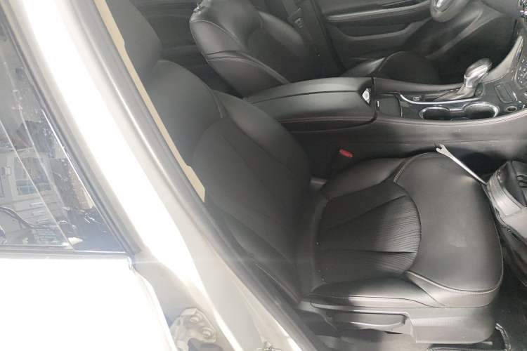 Used Buick Envision 2017 20T Two-Wheel Drive Leading Version