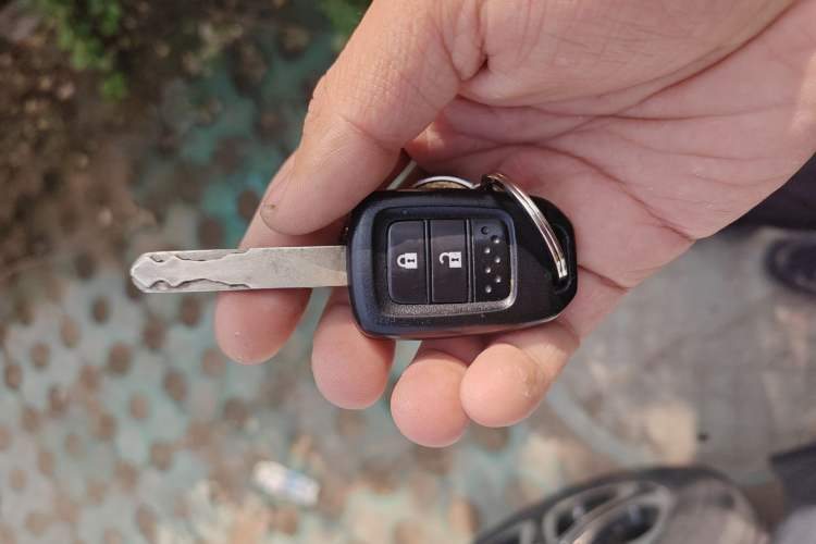 Used Honda XR-V 2015 1.8L EXi CVT Comfort Version Vehicle Key