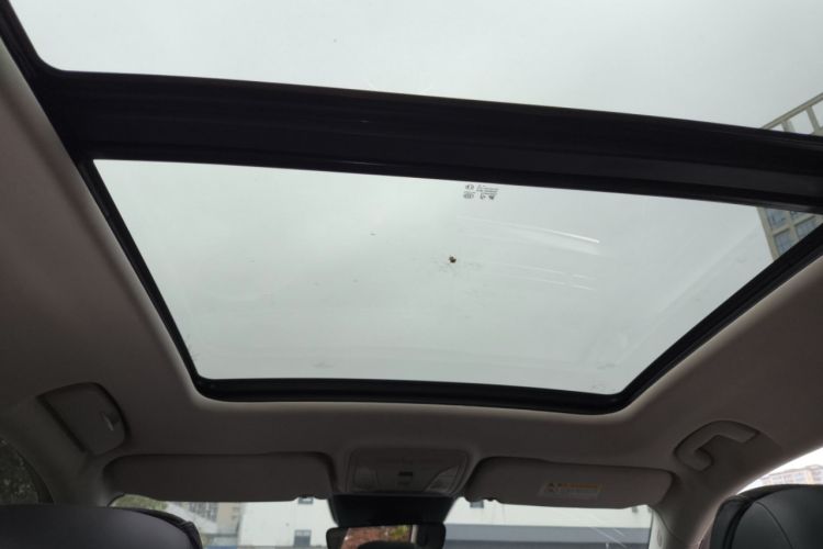 Used Hongqi HS5 2022 Facelifted Version 2.0T Smart Connect Flagship All-Wheel-Drive Edition