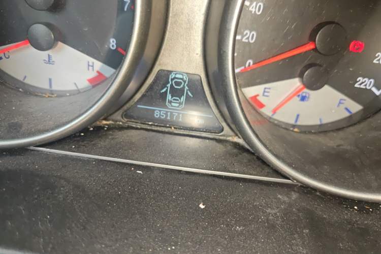 Used Geely Auto GX7 2014 2.0L Automatic Value Edition