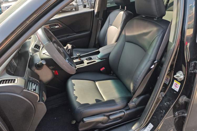 Used Honda Accord 2015 2.0L LX Comfort Edition Left Front Seat