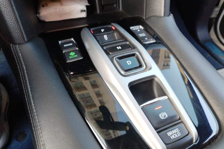 Used Honda UR-V 2017 370TURBO 2WD Prestige Edition China V