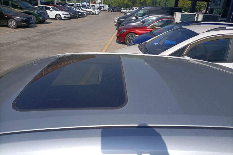 Used Toyota Levin 2021 185T CVT Luxury Edition
