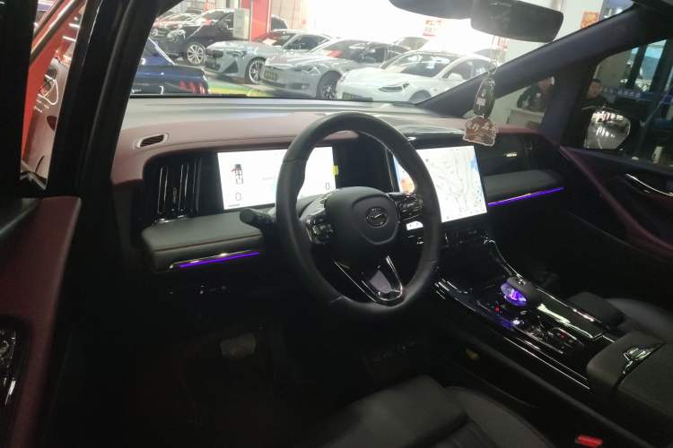 Used GAC Trumpchi M8 2025 Zongshi Series Super Hybrid Edition