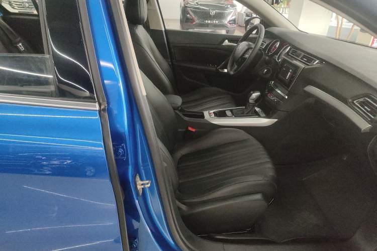 Used Peugeot 408 2019 350THP Automatic Luxury Edition China V Standard Right Front Seat