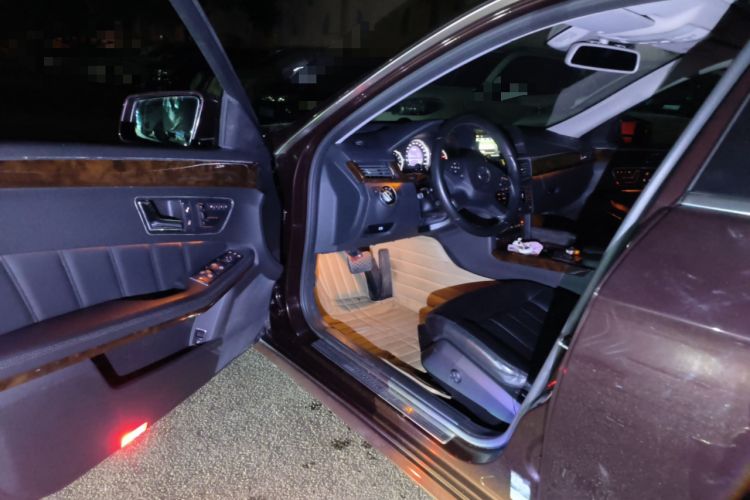 Used Mercedes-Benz E-Class 2011 E 300 L Elegant Model