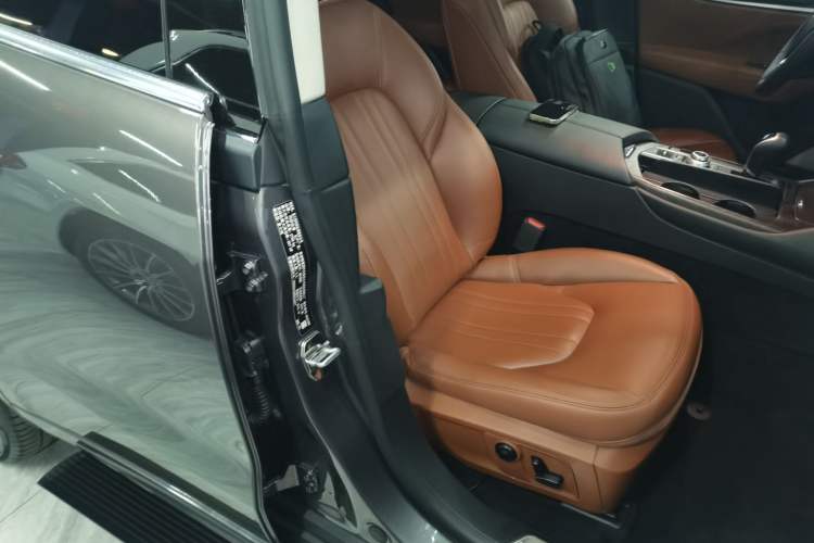 Used Maserati Levante 2016 3.0T Standard Edition
