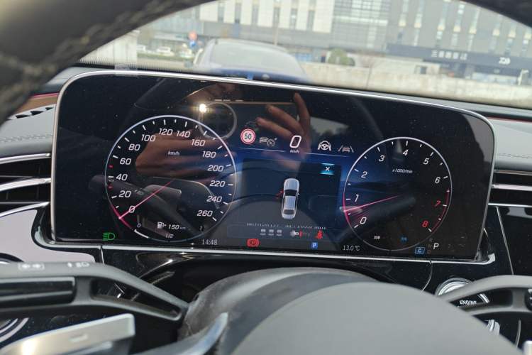 Used Mercedes-Benz E-Class 2024 Facelift E 300 L Luxury Edition