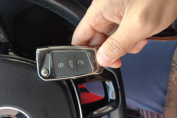 Used Volkswagen Tiguan L New Energy 2021 430 PHEV Plug-in Hybrid Flagship Edition Vehicle Key