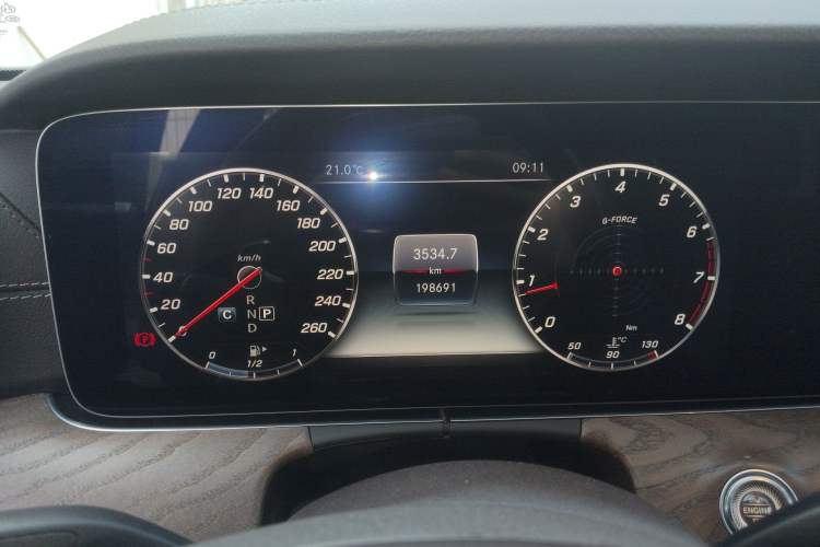 Used Mercedes-Benz E-Class 2018 Facelift E 200 L
