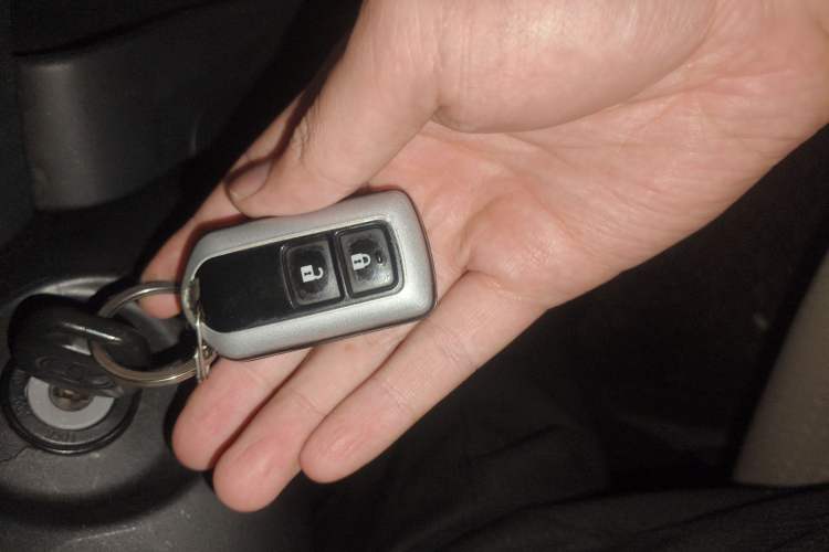 Used Toyota Yaris 2011 1.6E Automatic Charm Edition
