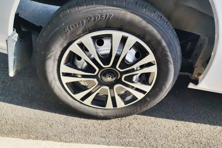 Used CHANGAN KUAYUE Xing V3 2023 1.5L Gasoline Comfort Edition 5-Seat Passenger Vehicle