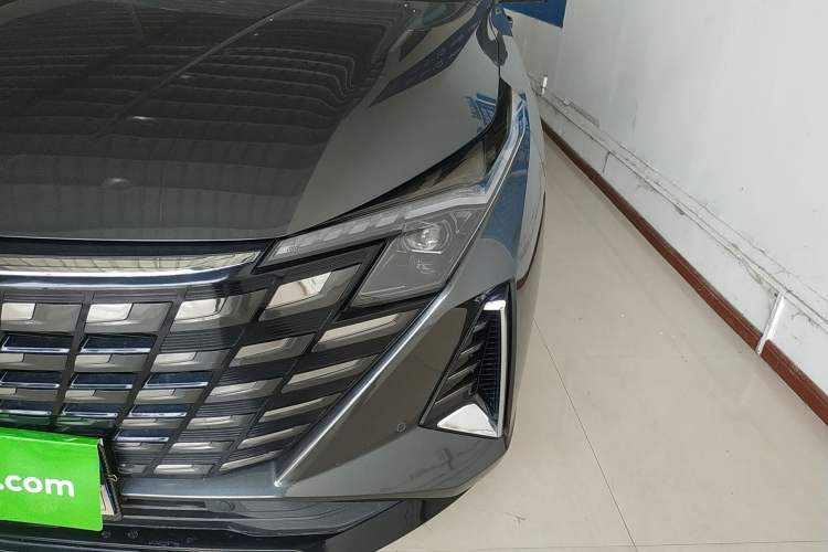 Used CHANGAN UNI-Z 2025 1.5T Premium Edition Left Front Headlight