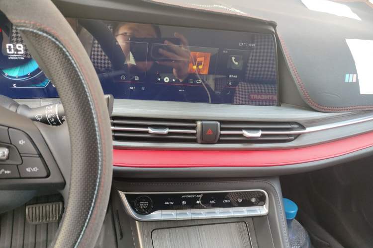 Used CHANGAN CS55PLUS 2021 Blue Whale Edition 1.5T DCT Prestige Model Audio And AC Panel