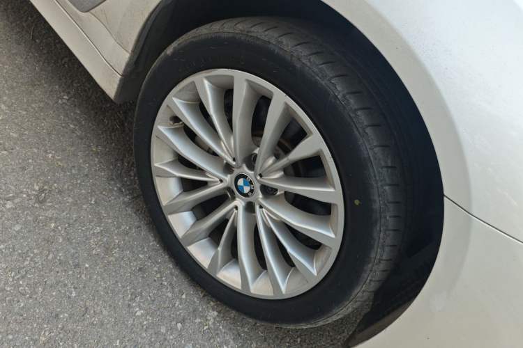 Used BMW 5 Series 2018 Facelifted 530Li xDrive Luxury Package