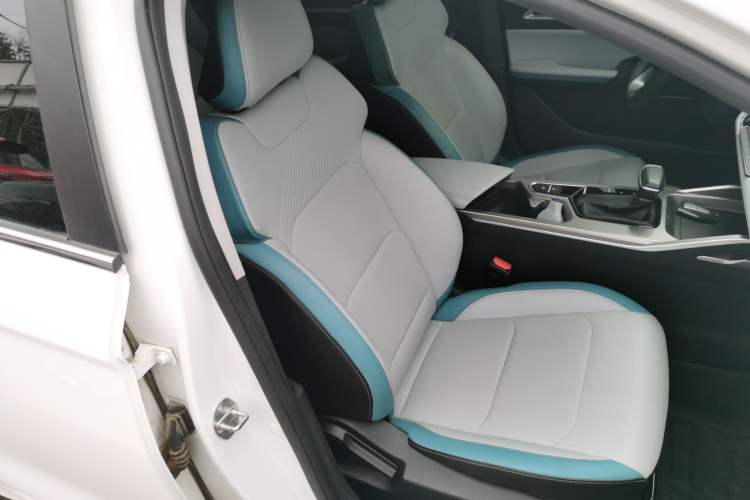 Used Geely Auto Emgrand 2023 4th Generation Champion Edition 1.5L CVT Flagship Model