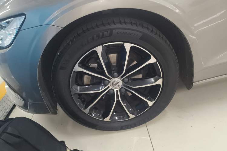 Used Volvo S60 2021 T4 Zhiyi Luxury Edition
