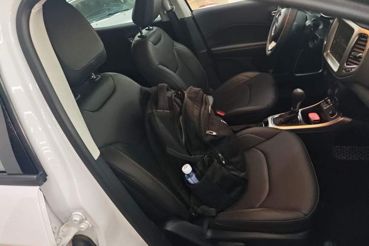 Used Jeep Compass 2017 200T Automatic Family Edition Right Front Seat