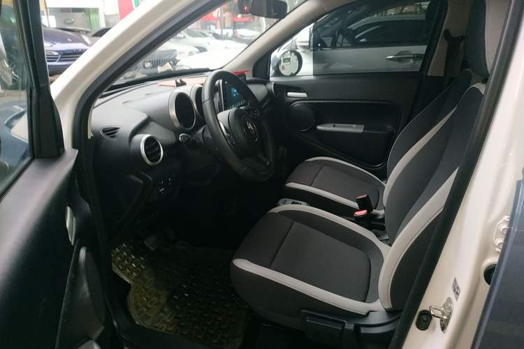 Used ORA Black Cat 2022 301km "Cute Pet" Version – Lithium Iron Phosphate