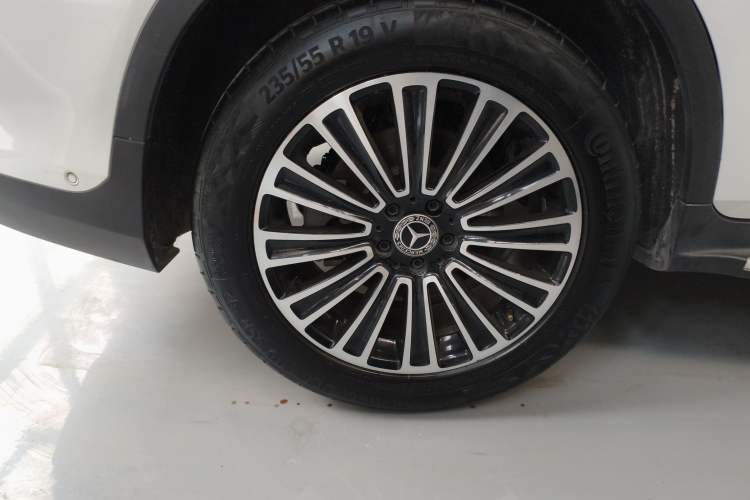 Used Mercedes-Benz GLC 2019 GLC 260 L 4MATIC Dynamic Model