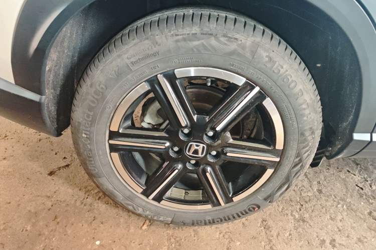 Used Honda Vezel 2023 1.5L CVT Tech Edition
