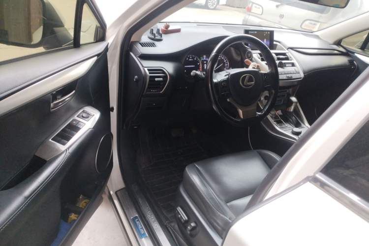 Used Lexus NX 2015 200T All-Wheel-Drive Fēngshàng Edition
