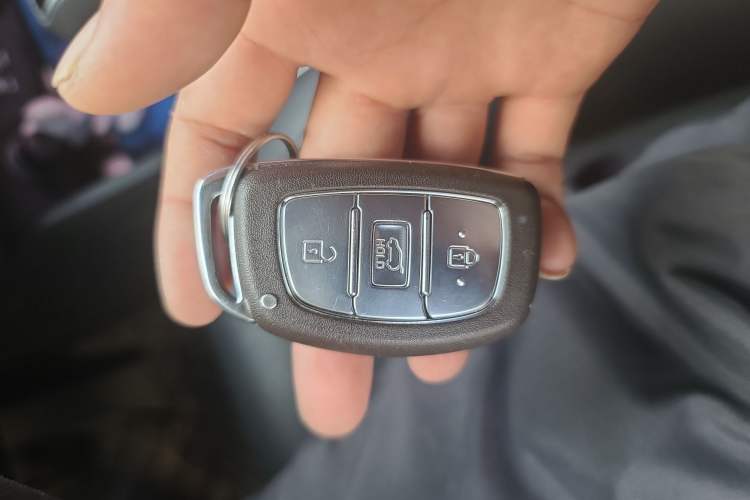 Used Hyundai Tucson 2018 1.6T Dual-Clutch Two-Wheel Drive 15th Anniversary Special Edition
