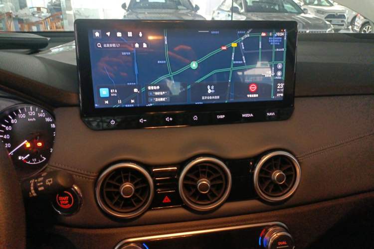 Used Nissan Qashqai 2025 Facelifted Honor 2.0L CVT XV Genuine Edition
