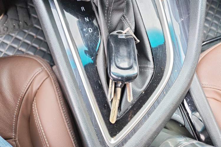 Used Buick GL6 2019 18T 6-Seater Connected Luxury Version China V Standard