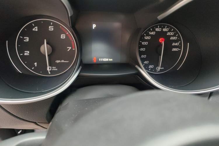 Used Alfa Romeo Stelvio 2017 2.0T 200HP Elite Edition