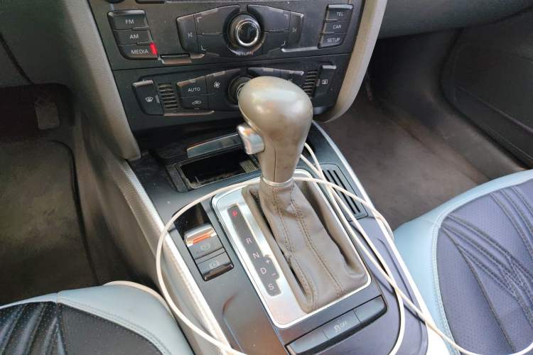 Used Audi A4L 2011 2.0 TFSI Standard Model