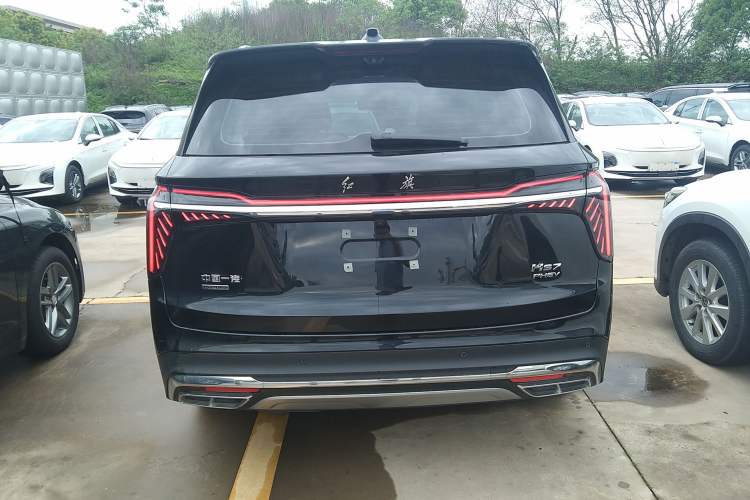 Used Hongqi HS7 PHEV 2024 2.0T PHEV Four-Wheel Drive Flagship Edition 6 Seats Rear