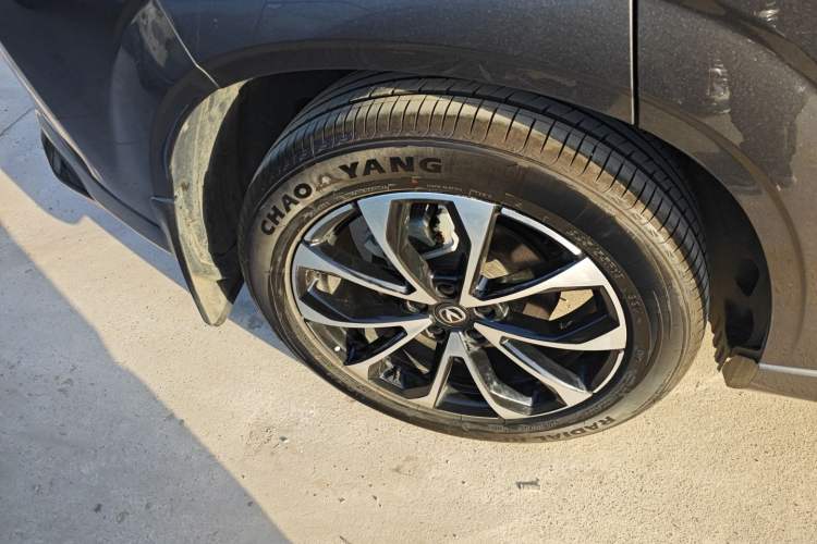 Used Changan UNI-Z New Energy 2024 Blue Whale Smart Electric iDD 125km Beyond Edition