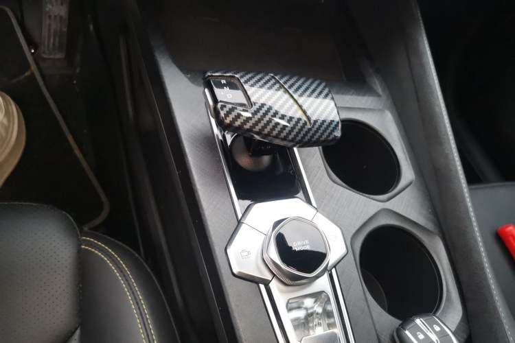 Used CHANGAN UNI-V 2022 1.5T Sport Edition
