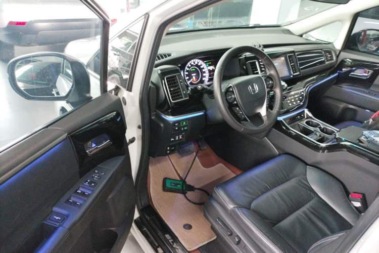 Used Honda Elysion 2019 2.0L Hybrid Luxury Edition