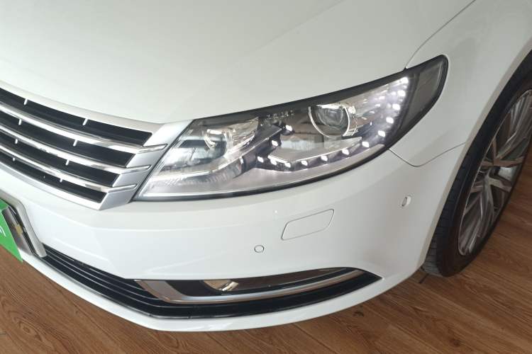 Used Volkswagen FAW-Volkswagen CC 2016 1.8TSI Luxury Model Left Front Headlight