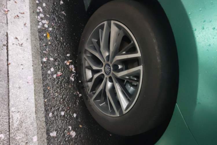 Used BYD Qin PLUS 2021 DM-i 120KM Flagship Model