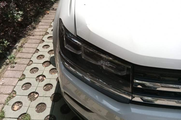 Used Volkswagen Tharu 2022 280TSI Two-Wheel Drive Comfort Edition Right Front Headlight