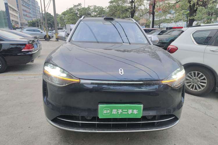 Used Hima AITO M9 2025 Extended-Range Ultra Version 52 kWh 6-Seater
