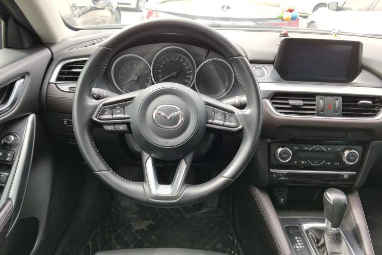 Used Mazda Atenza 2018 2.0L Blue Sky Luxury Edition China VI Standard
